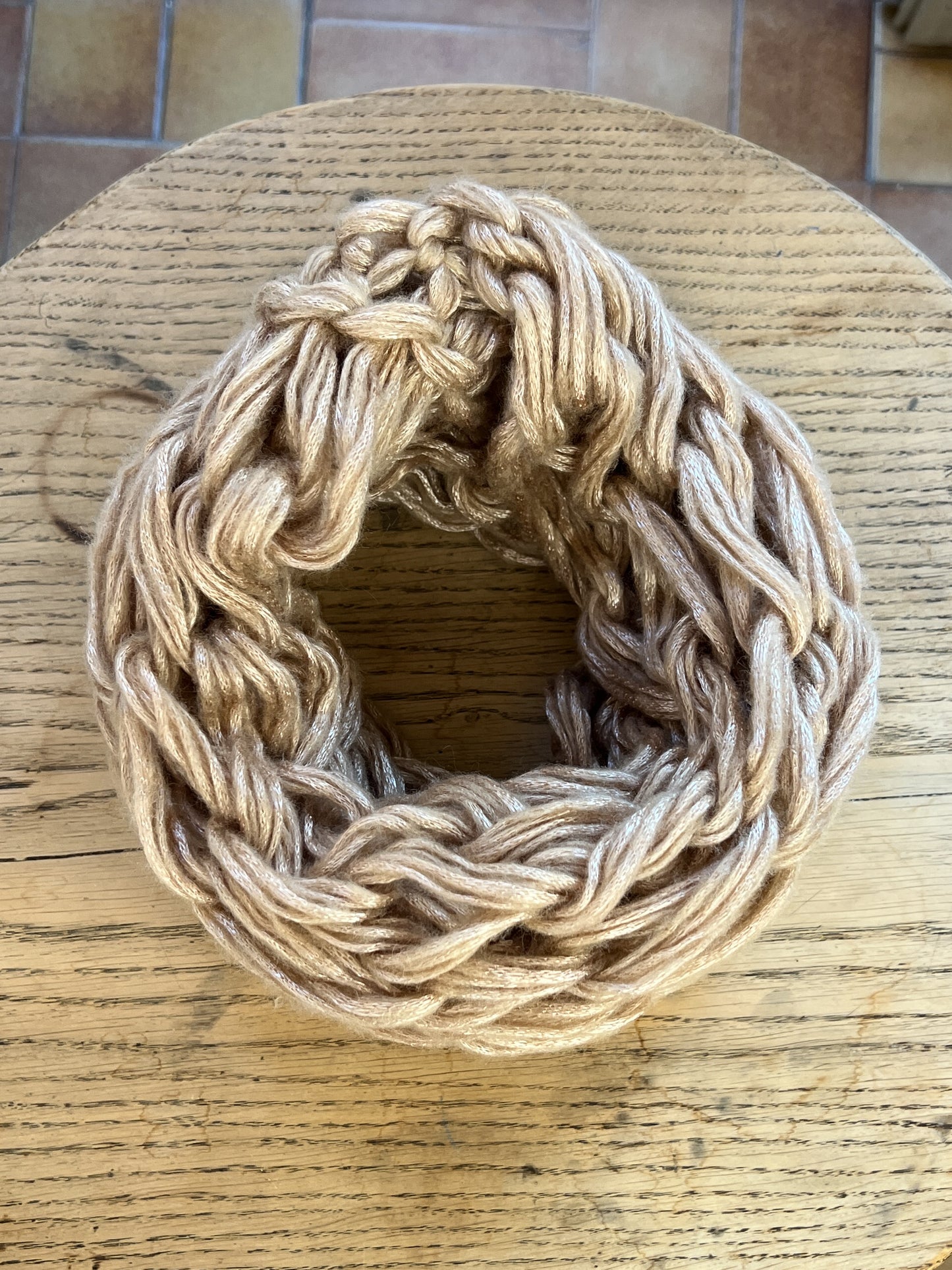 Snood Beige doré extra doux avec fils métallisés