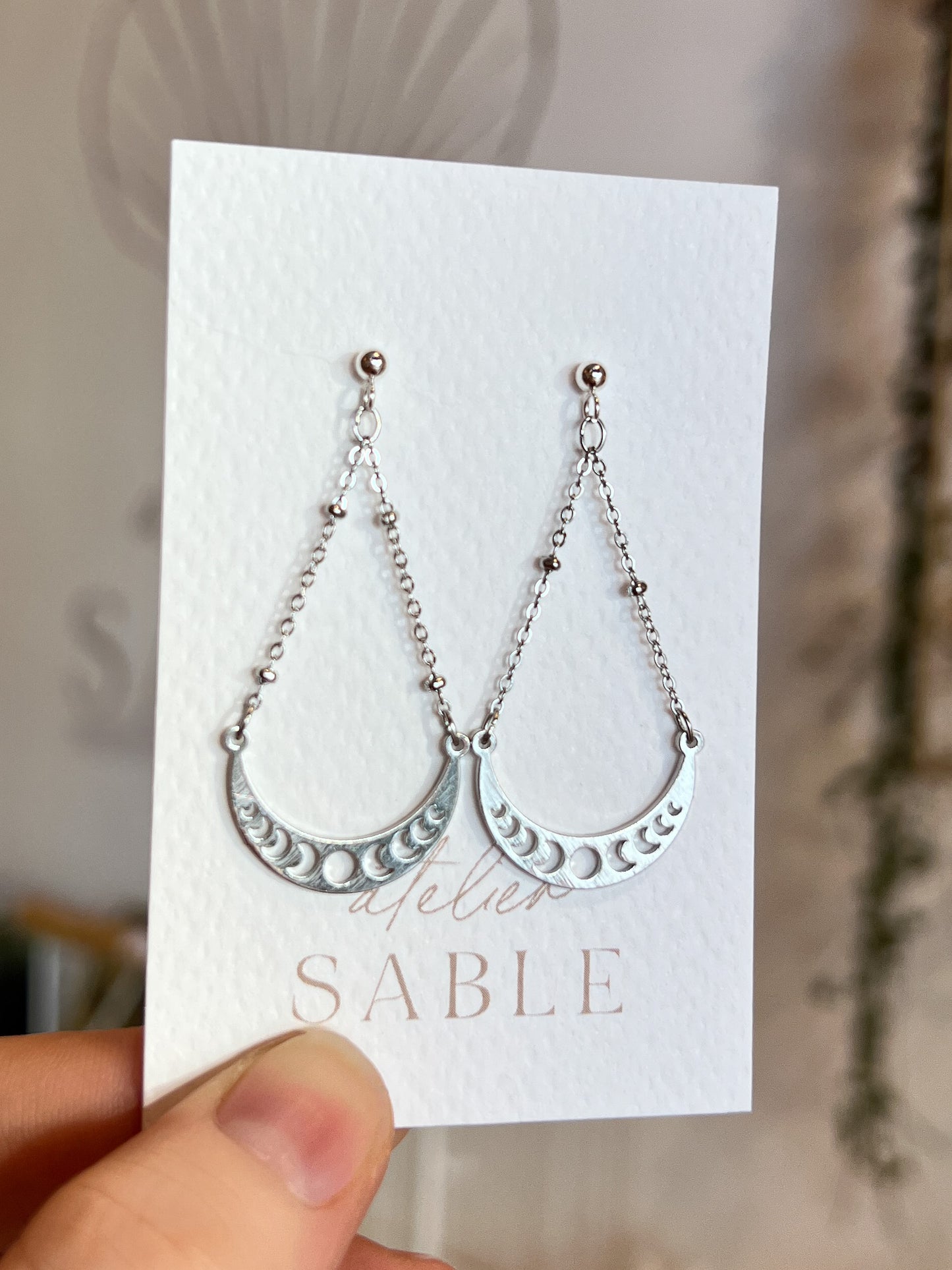 Argenté | Boucles d'oreilles Déesse cycles de la lune en inox