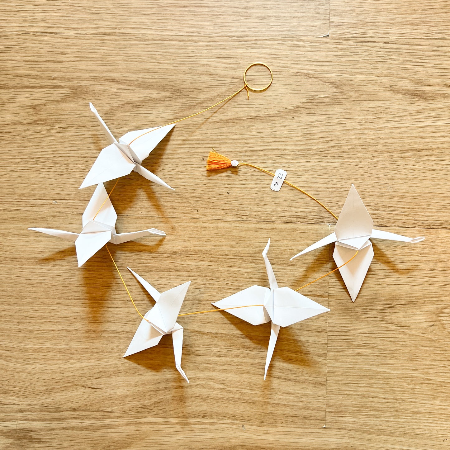 Origami garland 5 birds