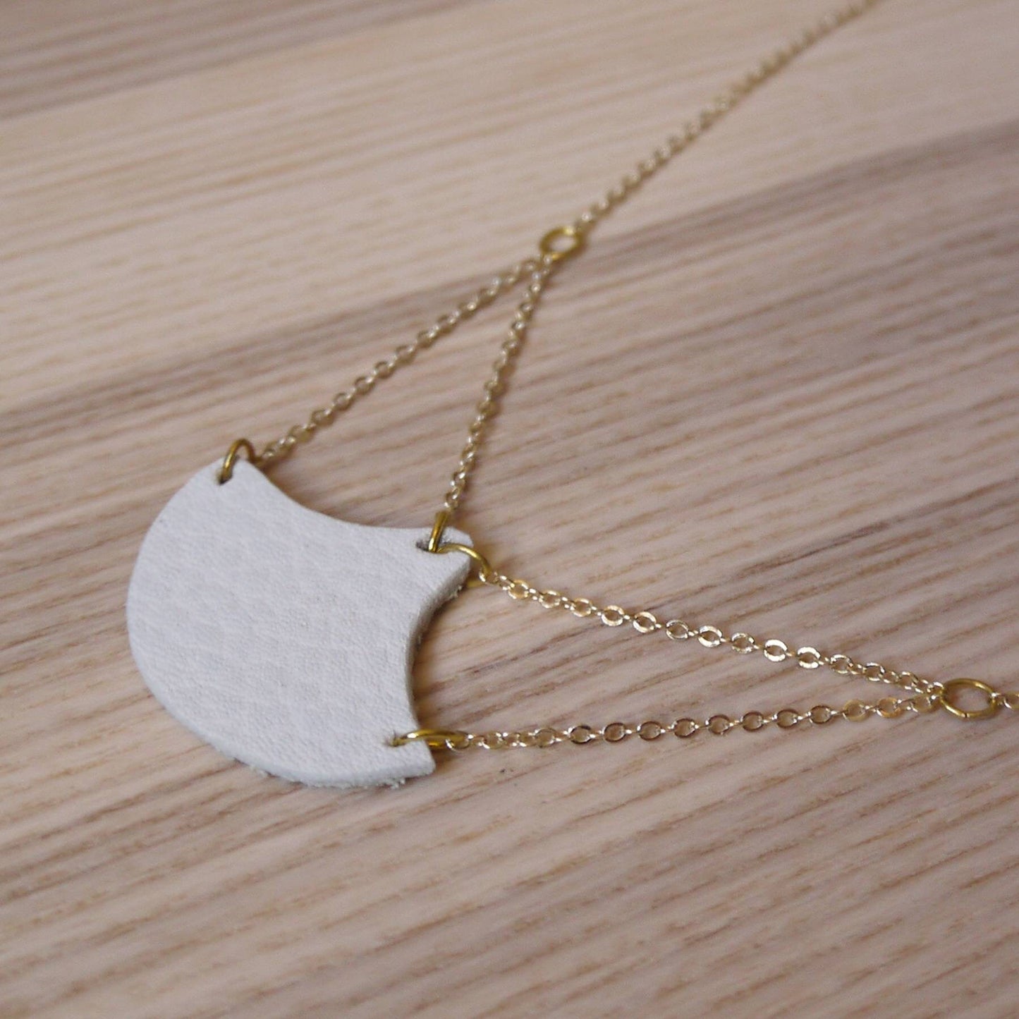 Collier Nami en Cuir recyclé